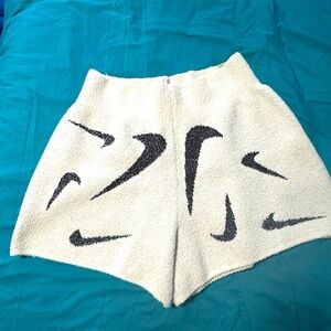 Women's Nike Sportswear Phoenix Cozy High-Waisted Slim 4" Knit Shorts